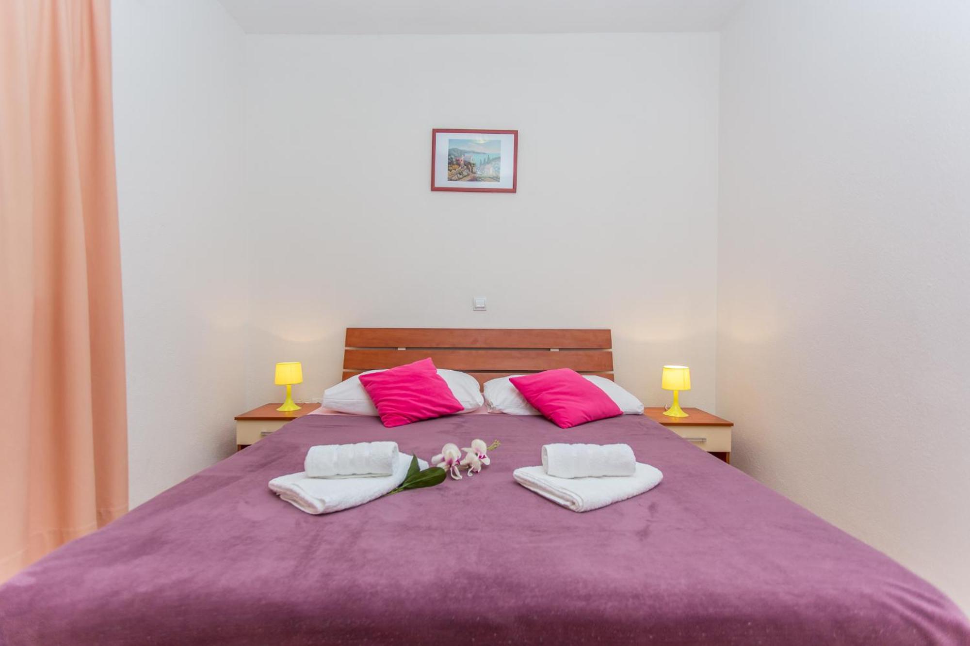 Apartments Grepo Sljeme Makarska Room photo
