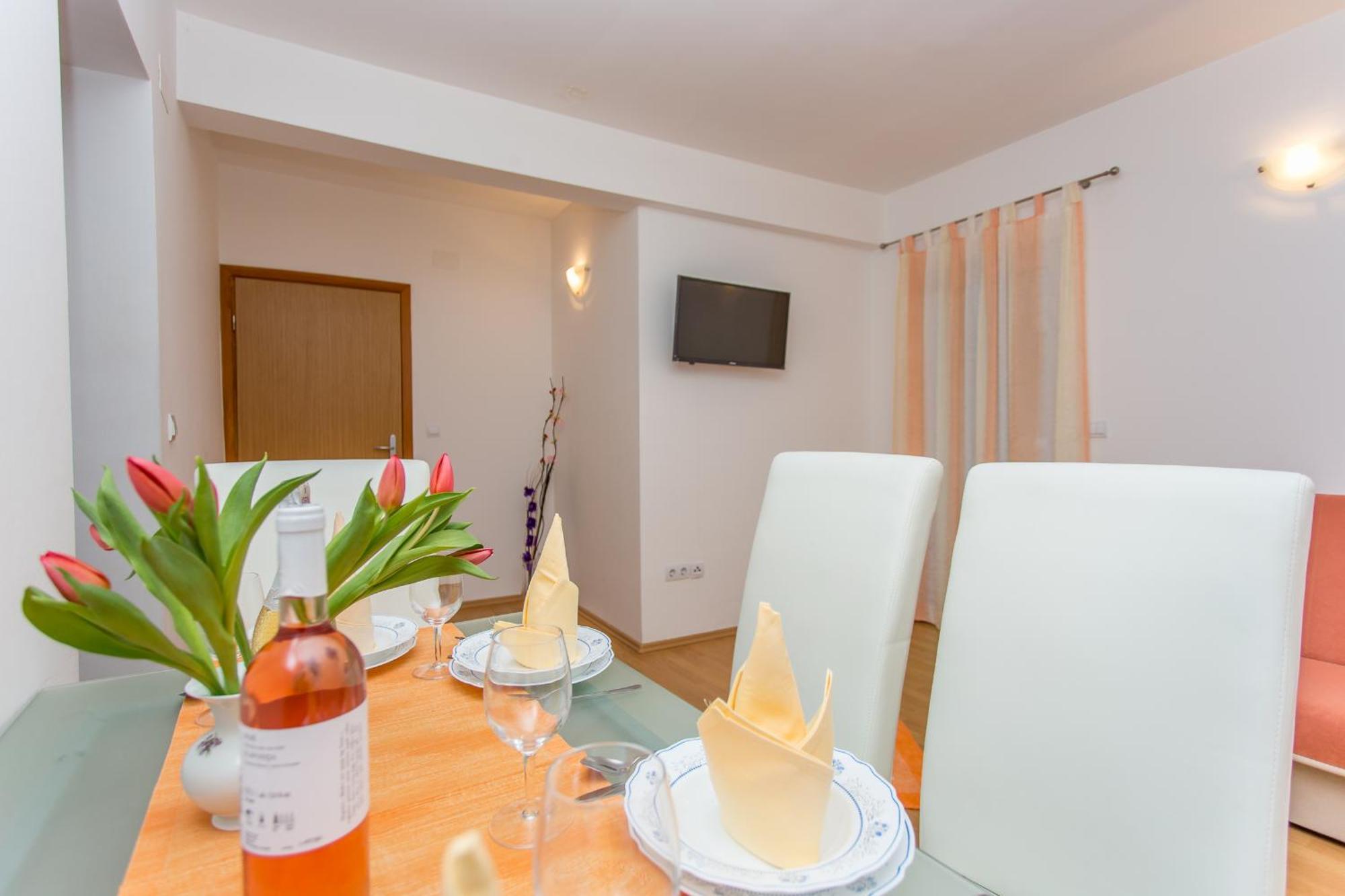 Apartments Grepo Sljeme Makarska Room photo